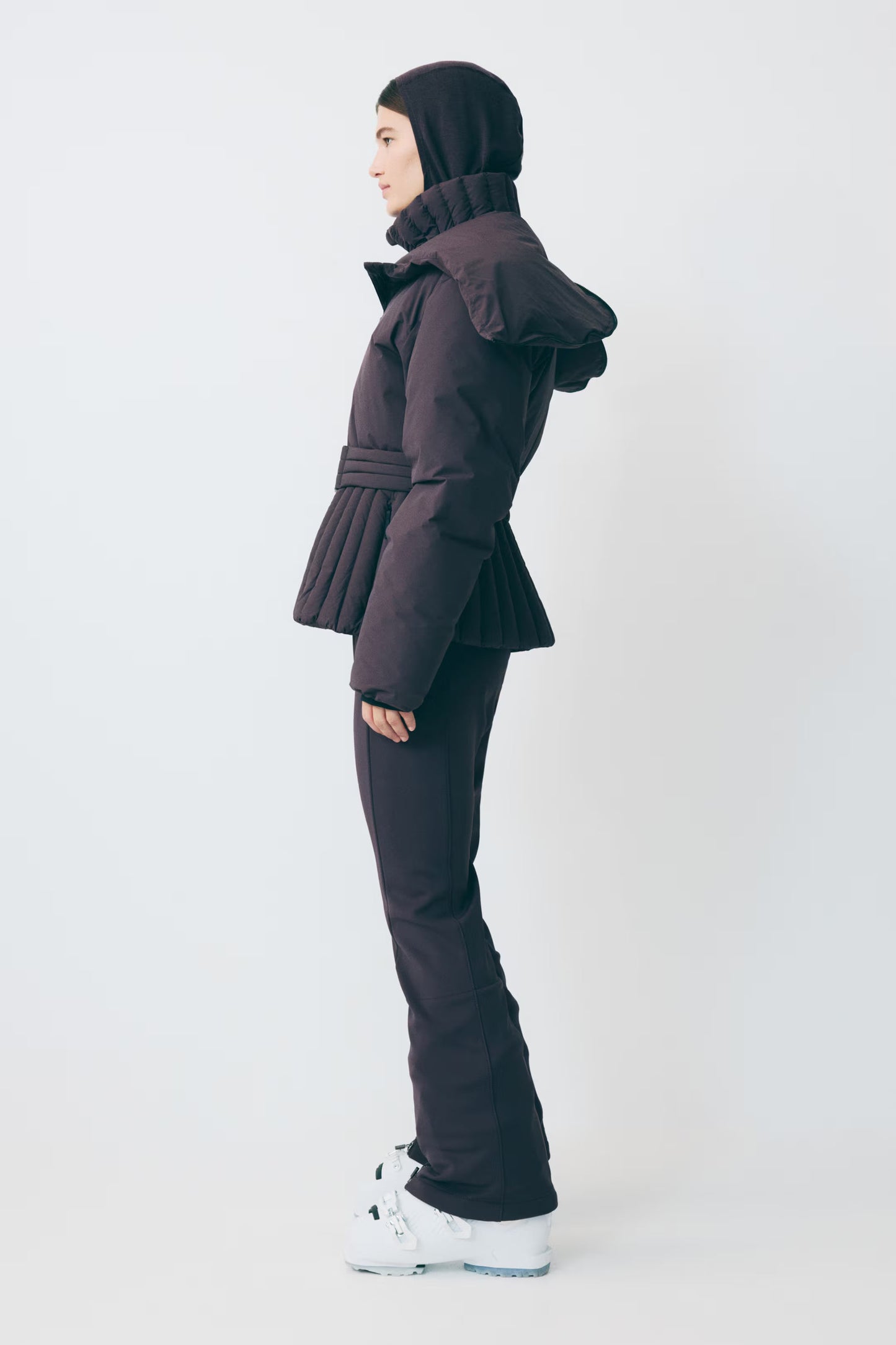 Waterafstotende ski-jas met afritsbare capuchon en getailleerde pasvorm voor dames