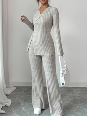 Damesset met top met lange mouwen en wijde broek