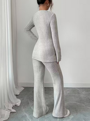 Damesset met top met lange mouwen en wijde broek