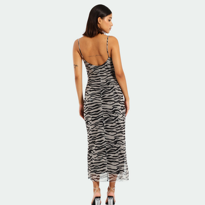Backless maxi-jurk met vloeiende elegantie en lange lengte voor dames