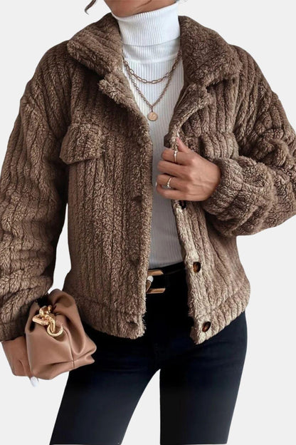 Winterjas met parelknopen en ritssluiting voor dames